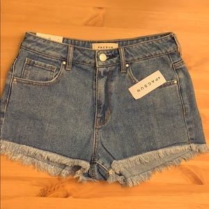 NWT• High Rise Denim Shorts